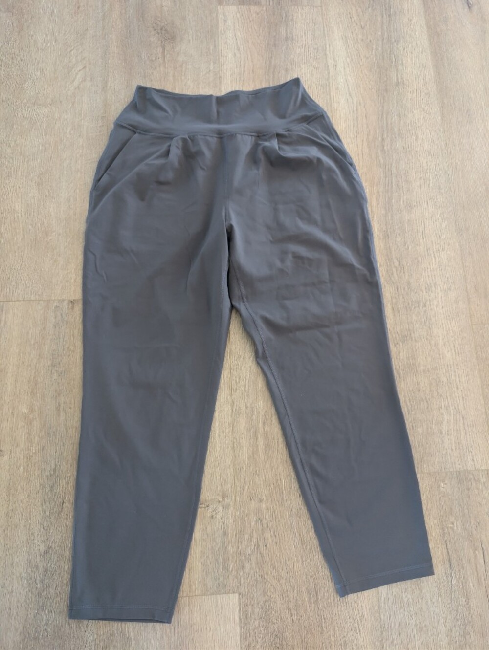 CRZ YOGA Women's Charcoal Gray Jogger Pants